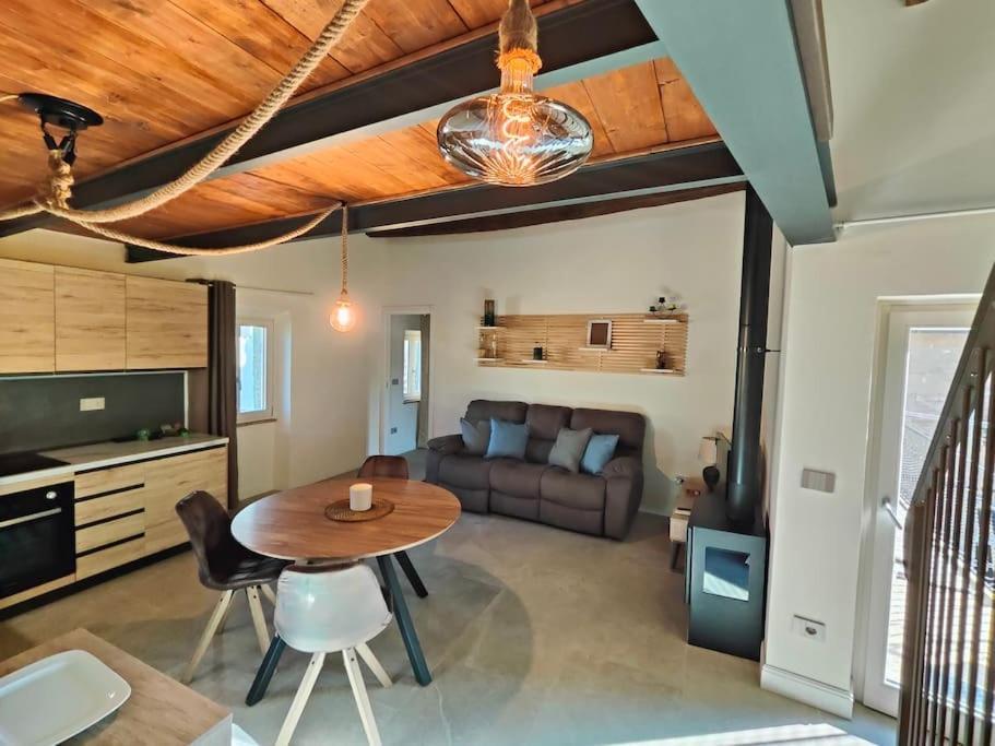 Volaterrae Deluxe Loft With Garden Lejlighed Volterra Eksteriør billede